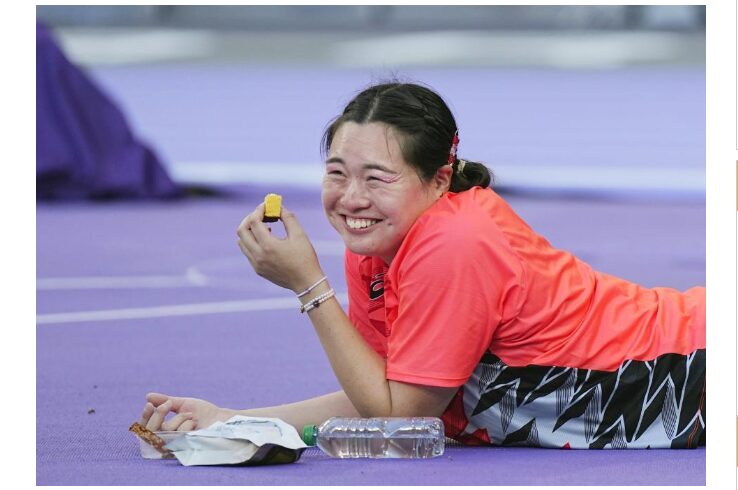 パリ五輪で話題沸騰！北口榛花選手の「もぐもぐタイム」